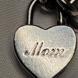 Tiffany "mom" charm ✨️